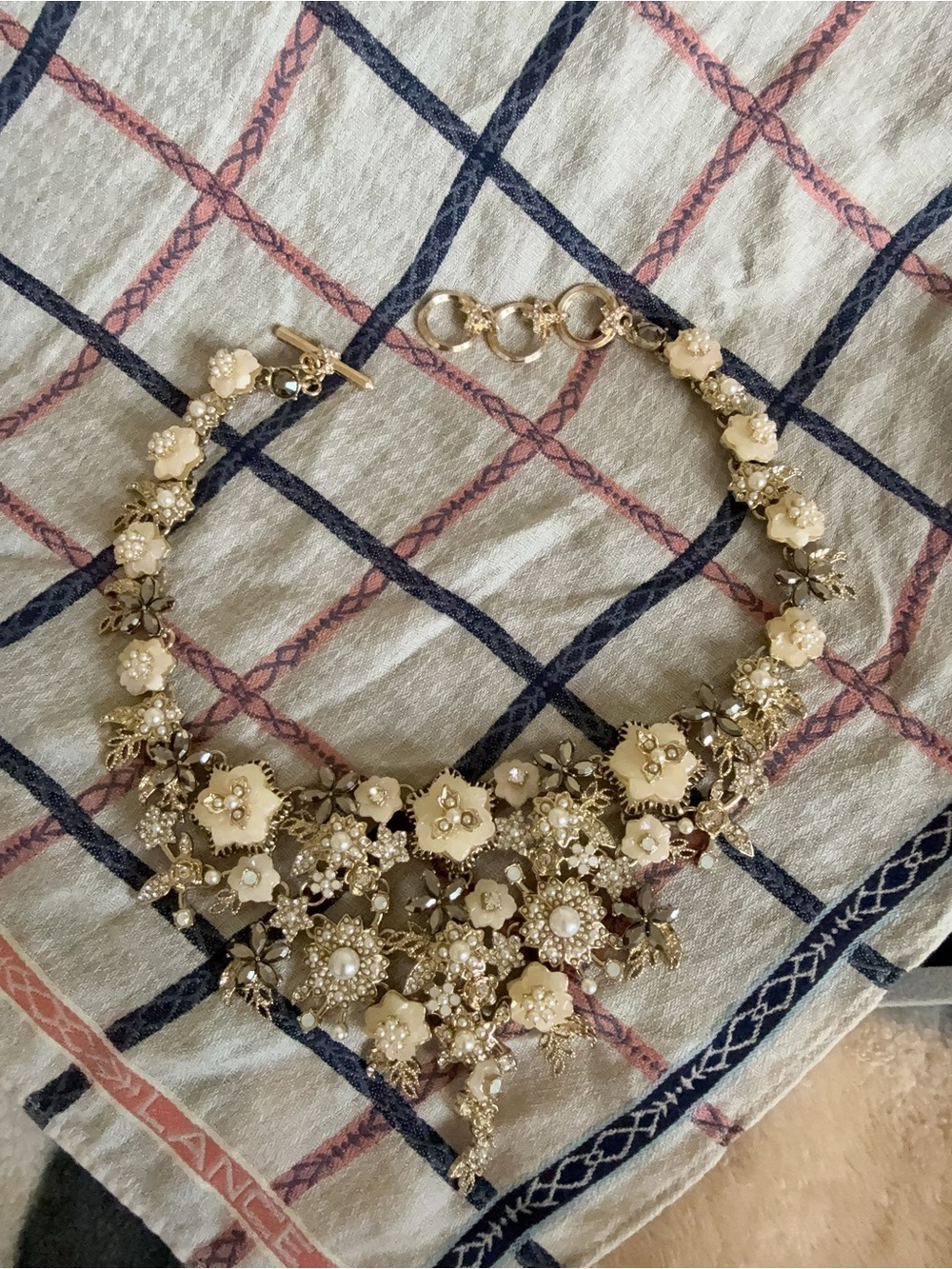 Statement Gold and cream floral necklace with pearls and rhinestones